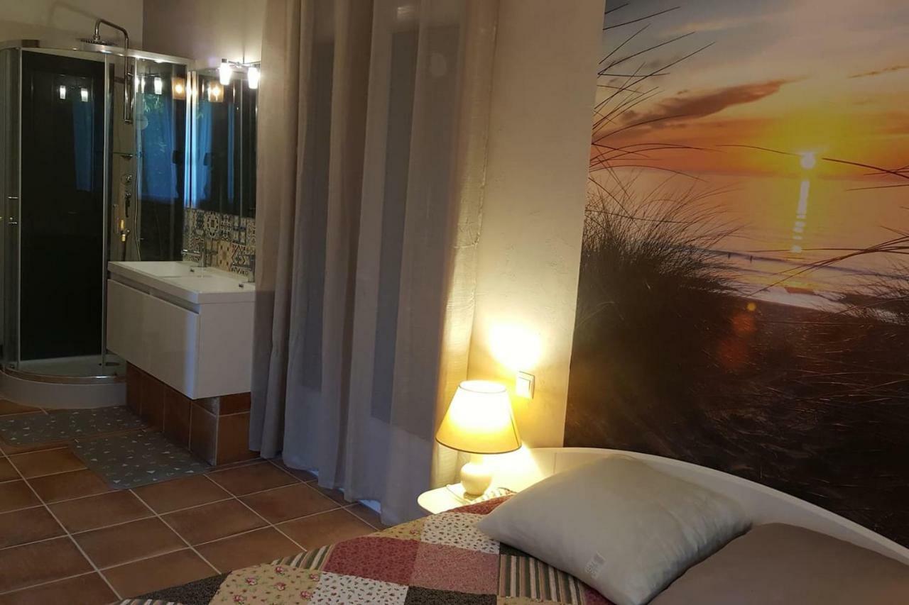 Logement Avec Piscine, Classe 3 Etoiles, De 42 M2 Tout Confort Au Calme Pour Un Couple Cahuzac-sur-Vere Ngoại thất bức ảnh
